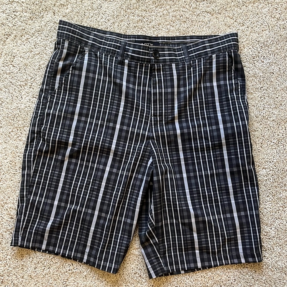 Apt. 9 checkered shorts. Size 32.